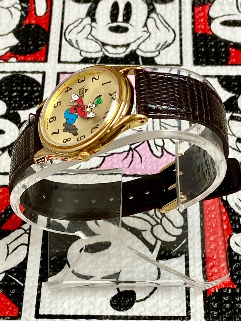 Vintage Disney X Lorus by Seiko Backwards Running Goofy Watch